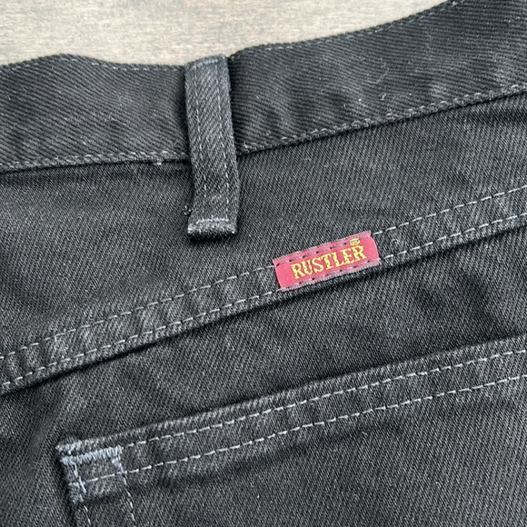 WRANGLER Rustler Men's Black Regular Fit Denim Jeans Pants, Cotton, Straight Leg - Picture 12 of 12